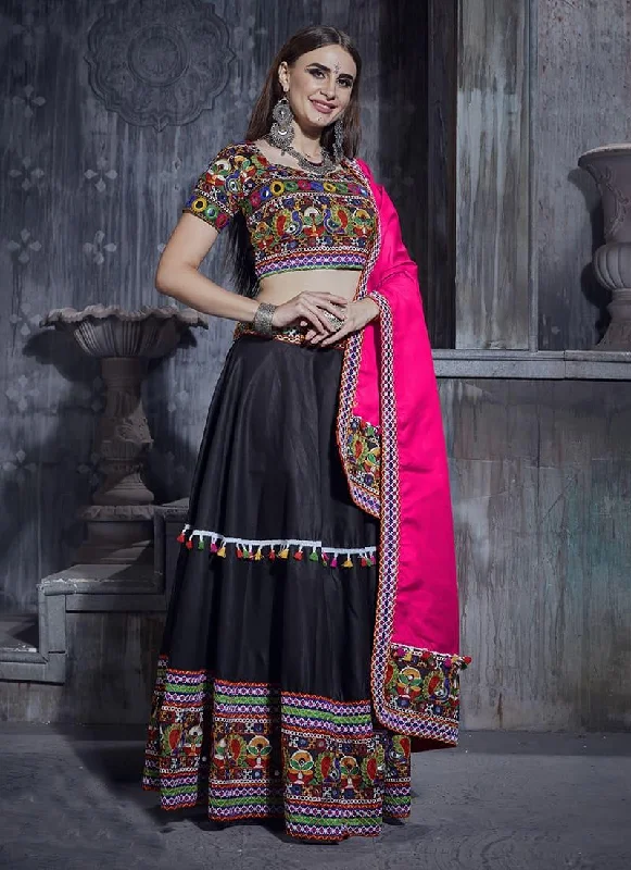 Designer Chaniya Choli For Navratri With Pink Dupatta Popular unclassified dresses