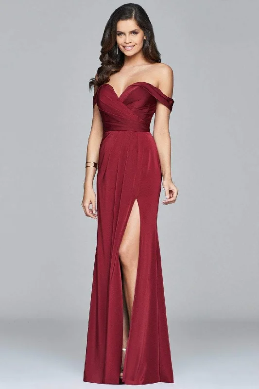 Faviana 8083 Draped Off Shoulder Ruched Evening Dress - 1 pc Black in Size 6 Available Sexy unclassified dresses