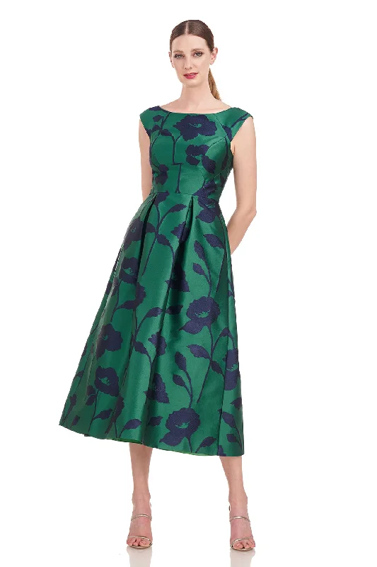 Jenni Tea Length Dress Holiday unclassified dresses