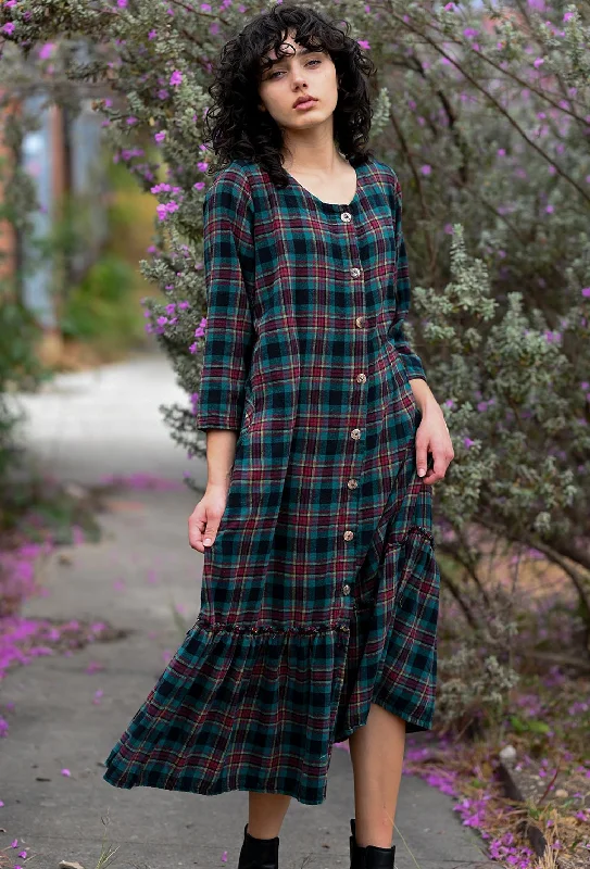 Mid Town Dress in Flannel Stylish unclassified dresses