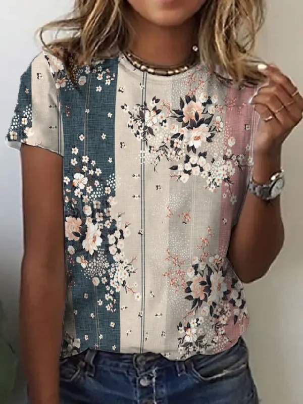 Women's Floral Crew Neck Regular Fit Short Sleeve T-Shirt AT10090 Elegant Mini Skirt